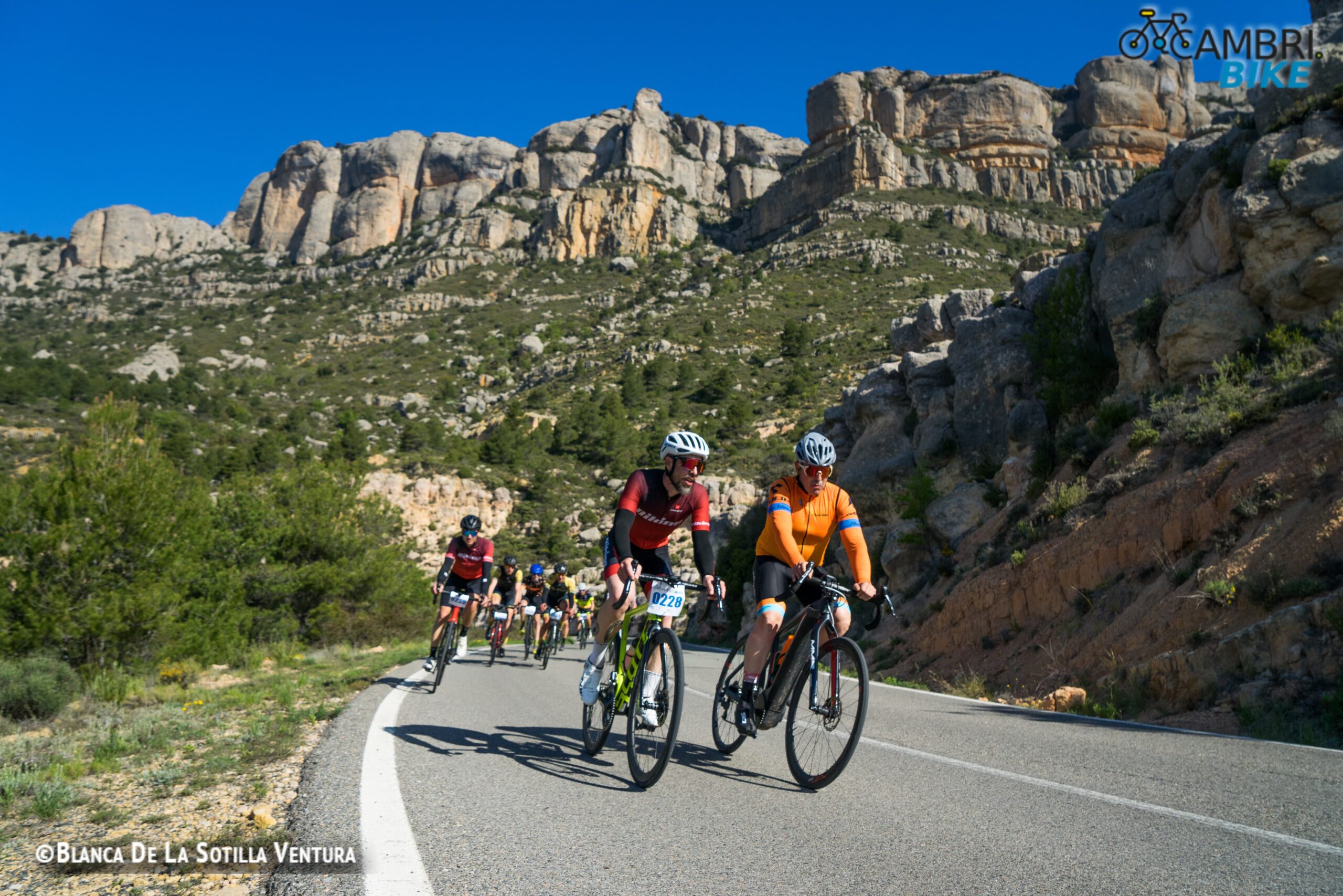 cambribike miujer ciclsta